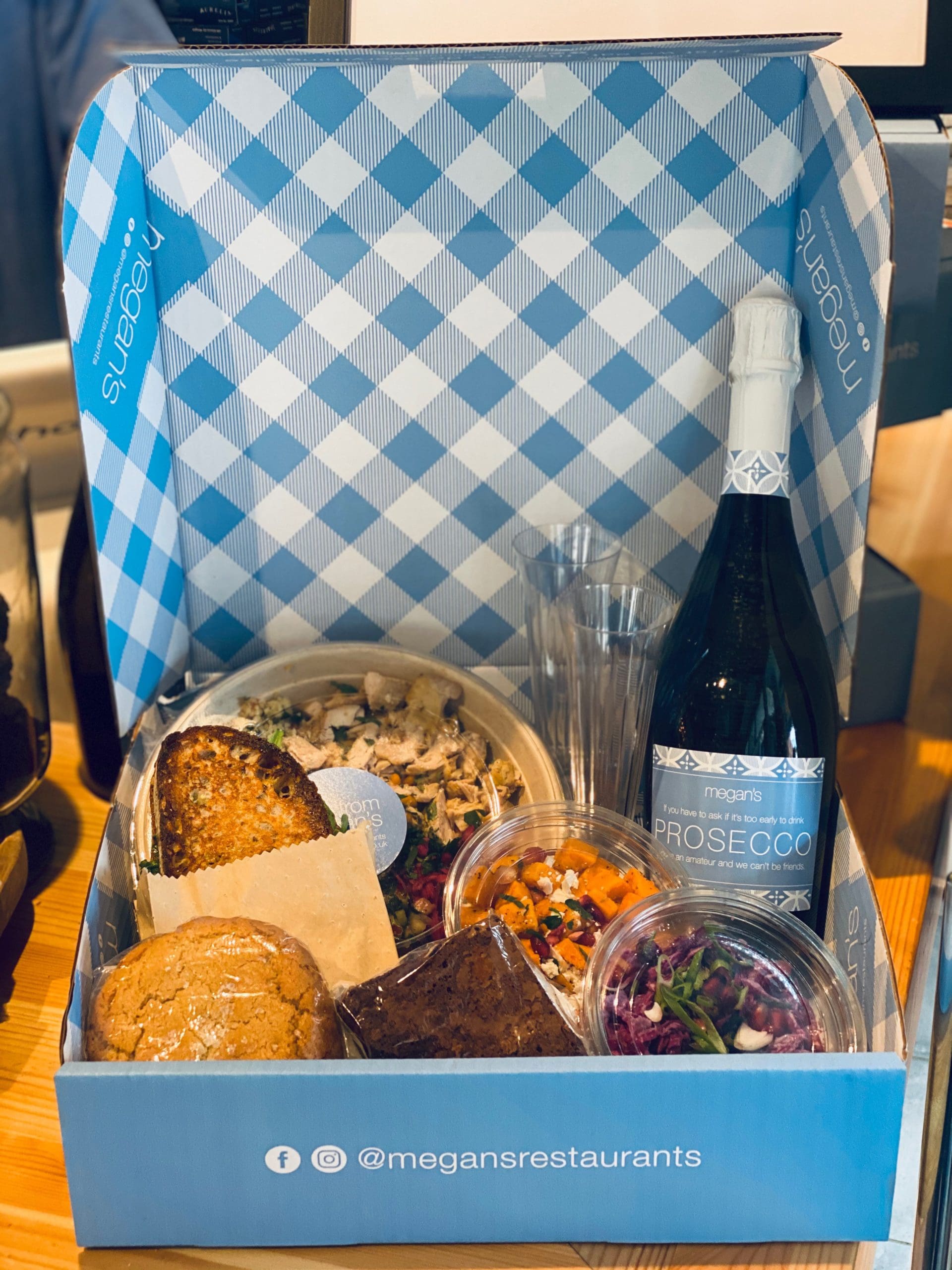 Best Picnic Hampers London Megan's Picnic Boxes Summer 2020